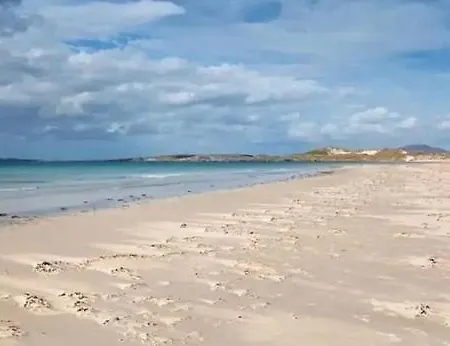 Holiday home Loch Tonn House